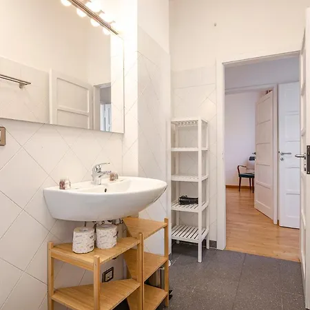 Di Vincenzo 4 Apartment Bologna