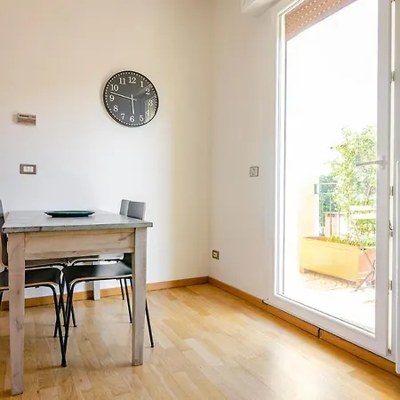 Apartment Di Vincenzo 4 Bologna